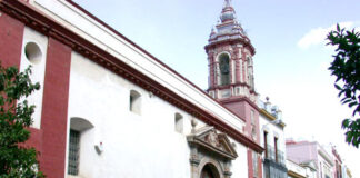 Fachada del templo