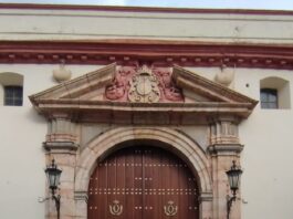 Readecuación Puerta Del Templo Parriquial de la O