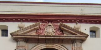 Readecuación Puerta Del Templo Parriquial de la O